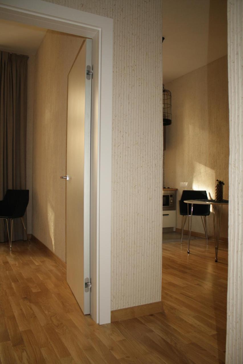 Lviv Wall Street Apt Bagian luar foto